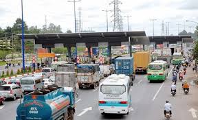 Bán đấu giá quyền thu phí cao tốc Trung Lương