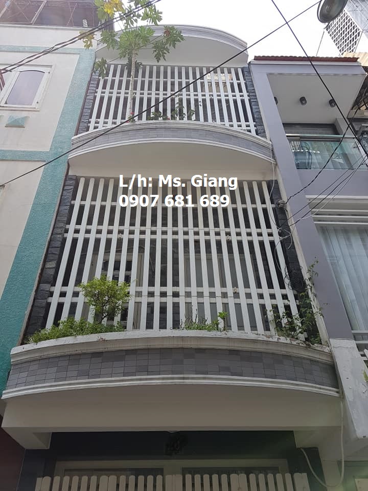 Nhà MT đường 17, P.4, Q.4, TP.HCM